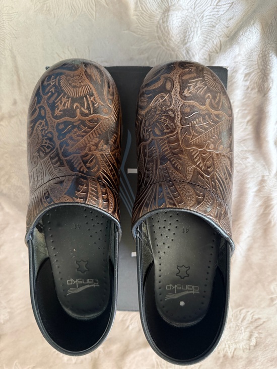 Dansko Shoes - Dansko Brown Embossed LeatherWomen’s Slip-On Clogs
